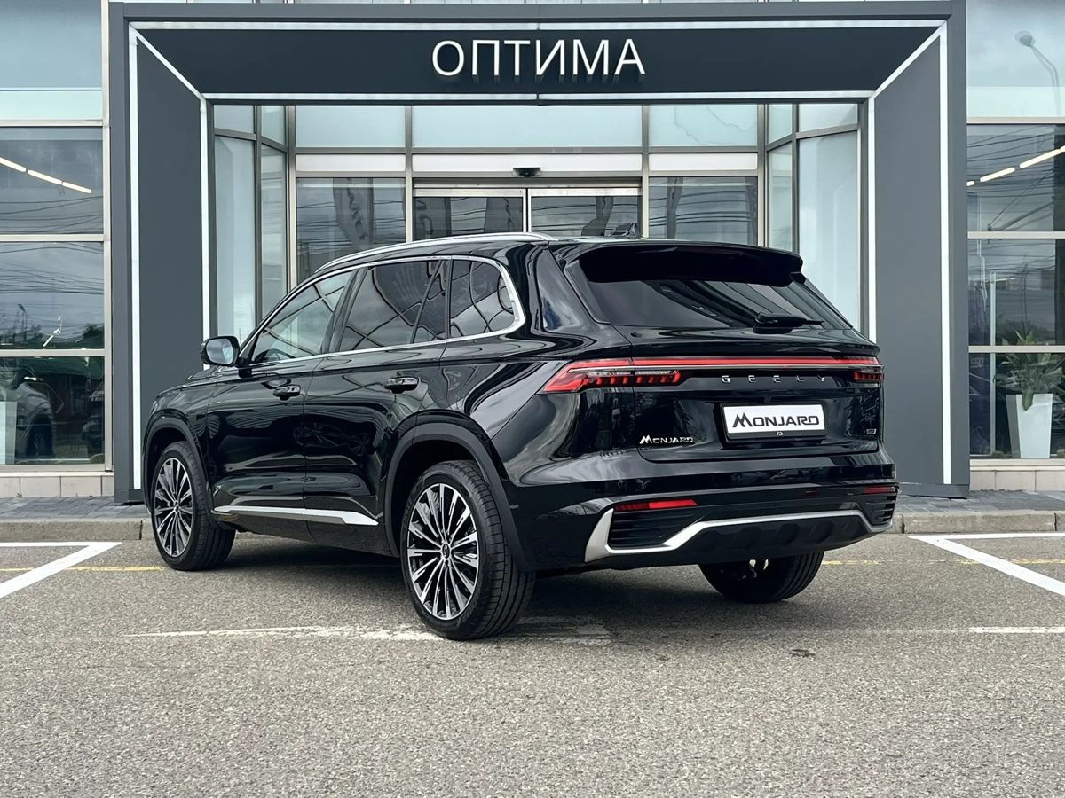 Geely Monjaro Флагман