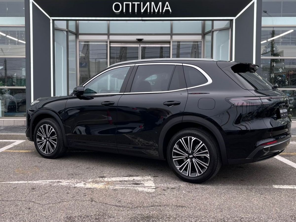 Geely EX5 Гибрид Макс EM-R
