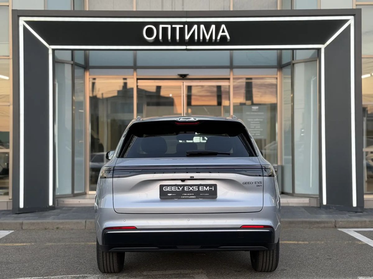 Geely EX5 Гибрид Макс EM-R