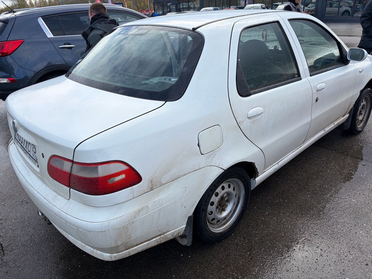 Fiat Albea, фотография 3