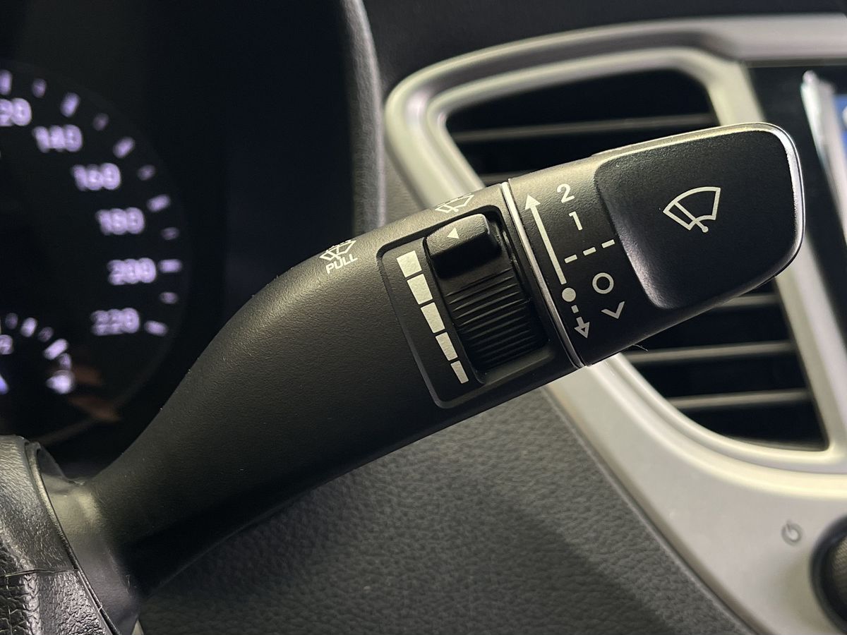 Hyundai Solaris, фотография 11