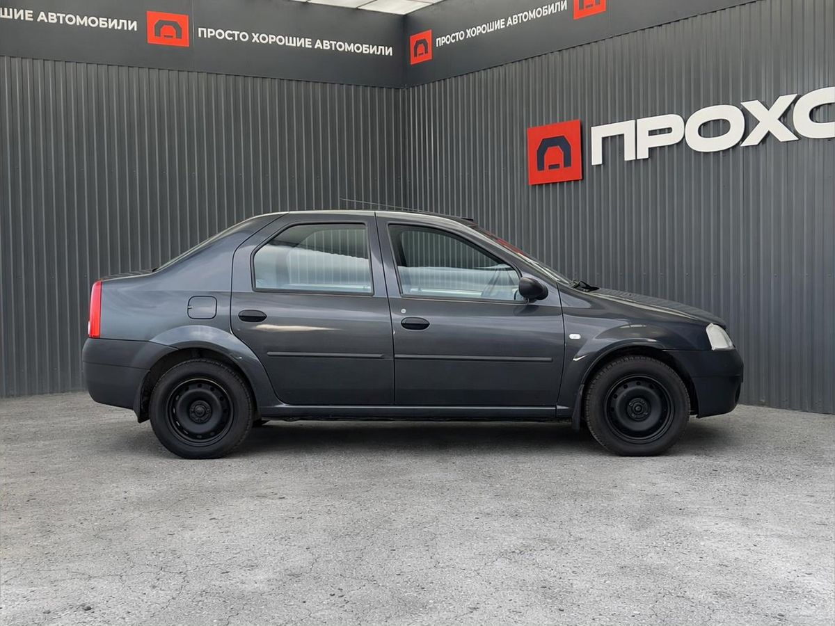 Renault Logan, фотография 25