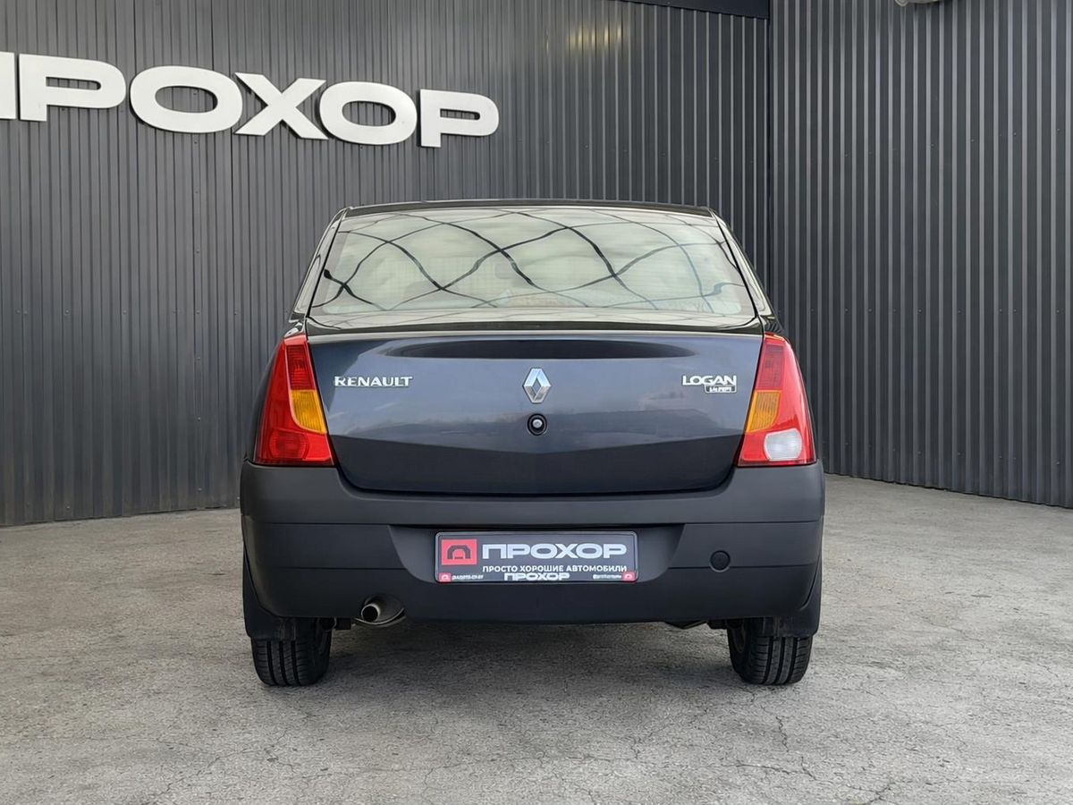 Renault Logan, фотография 28