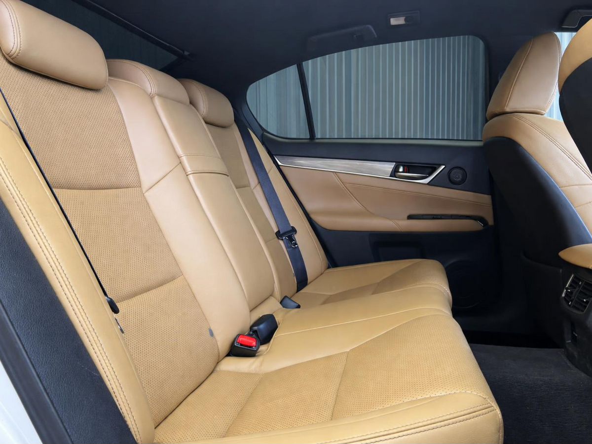 Lexus GS, фотография 19