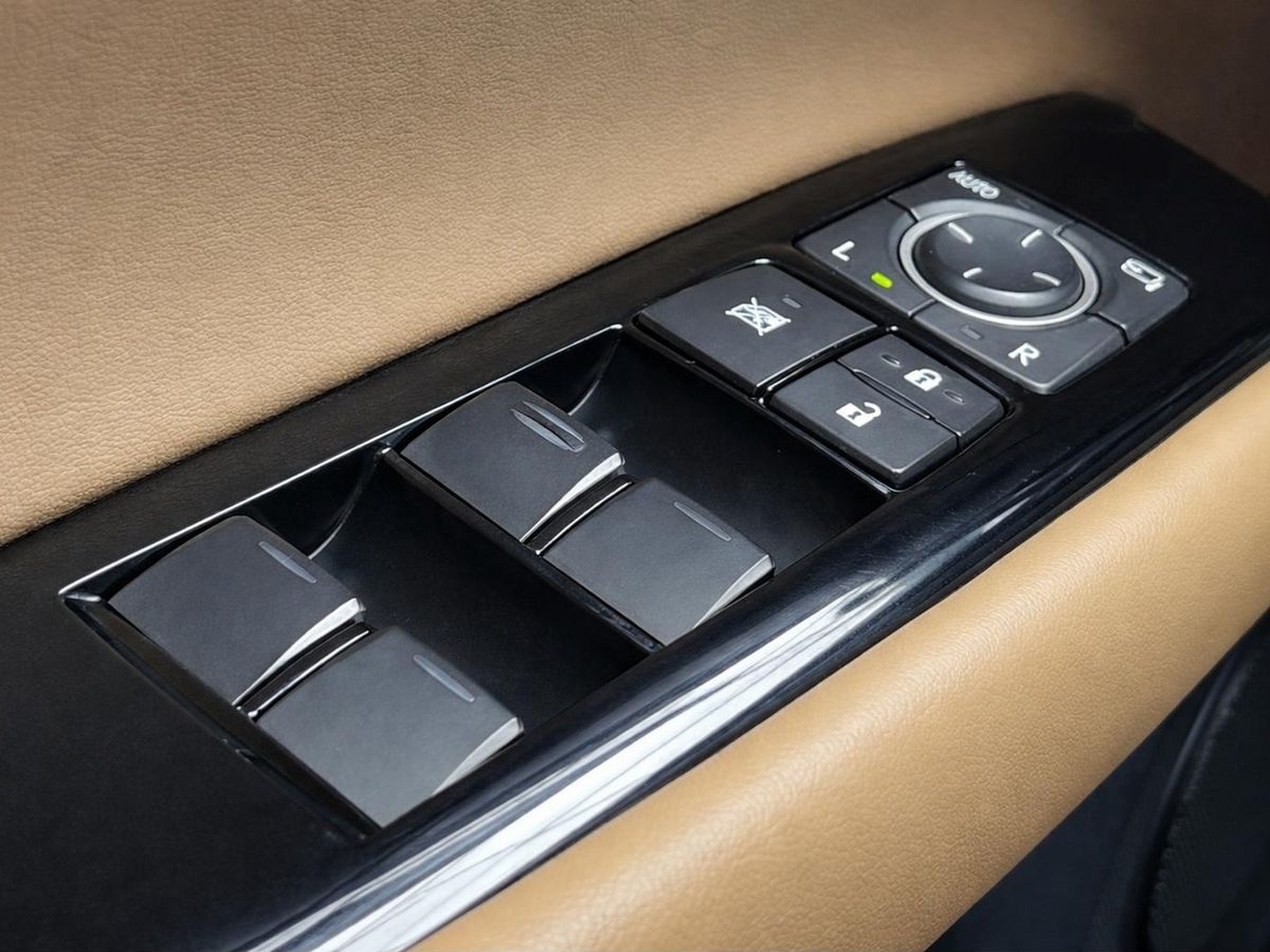 Lexus GS, фотография 12
