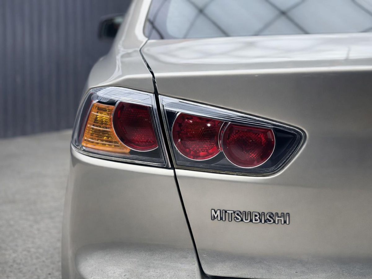 Mitsubishi Lancer, фотография 29