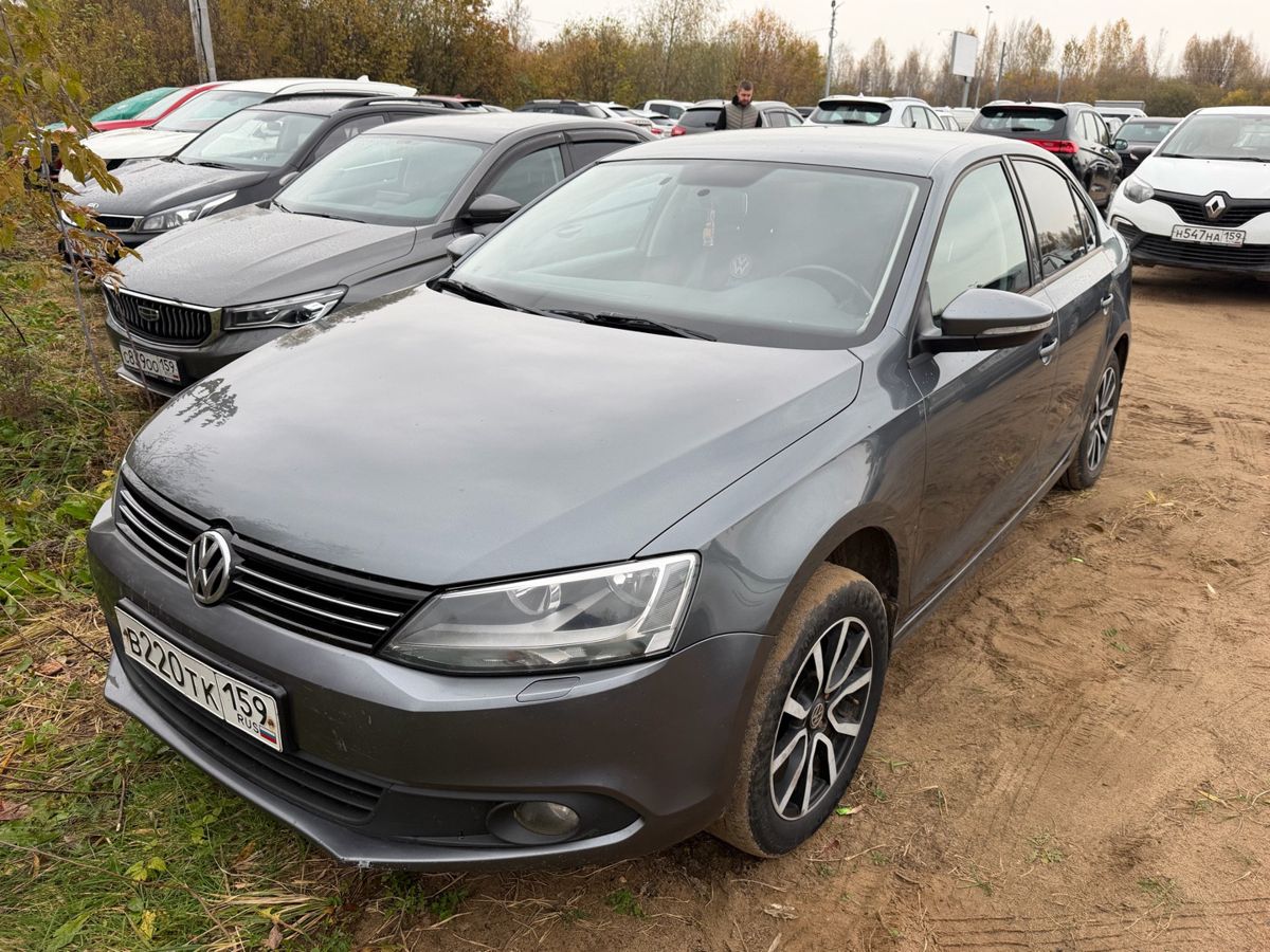 Volkswagen Jetta, фотография 2
