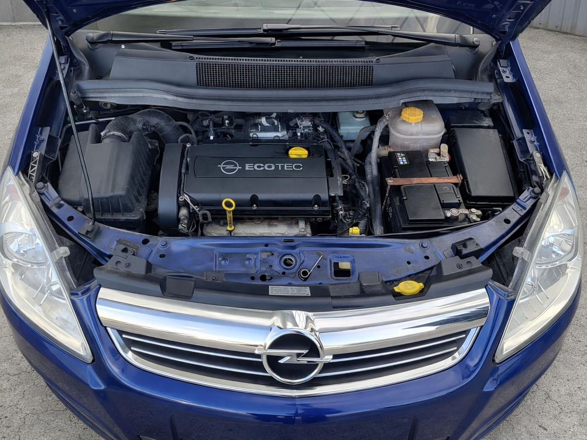 Opel Zafira, фотография 19