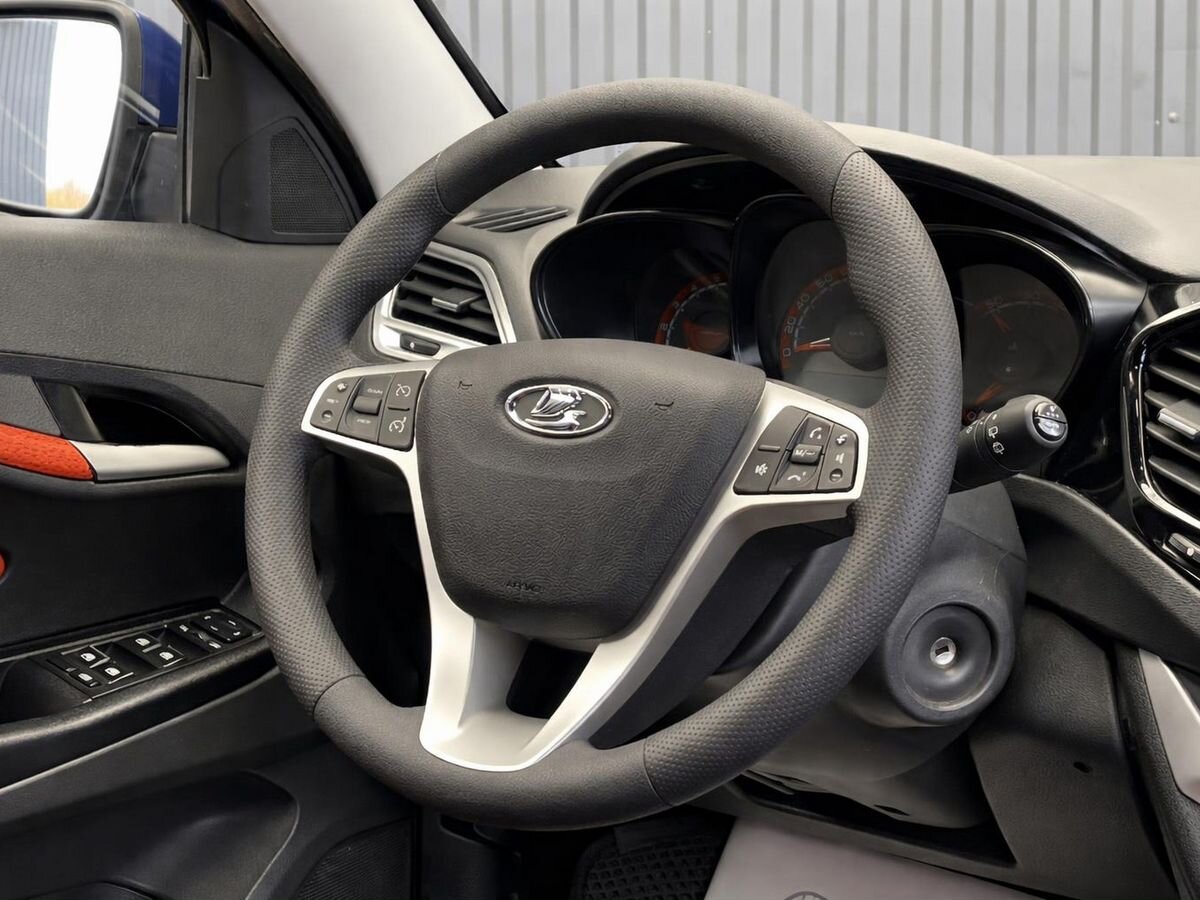 Lada (ВАЗ) Vesta, фотография 10