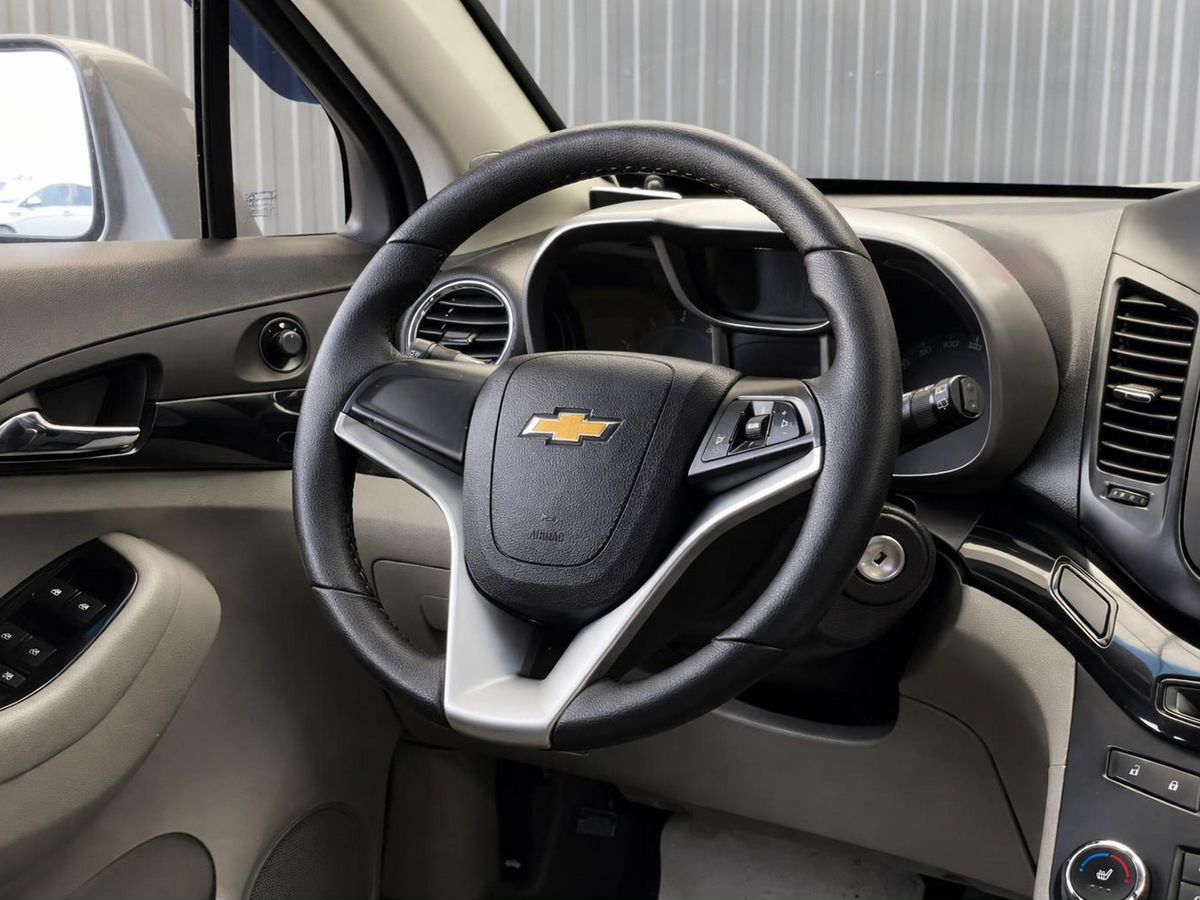 Chevrolet Orlando, фотография 11
