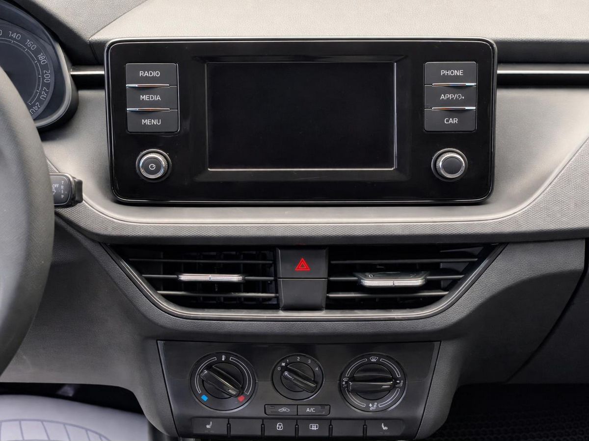 Skoda Rapid, фотография 11