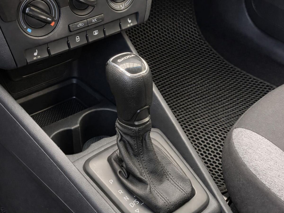 Skoda Rapid, фотография 14