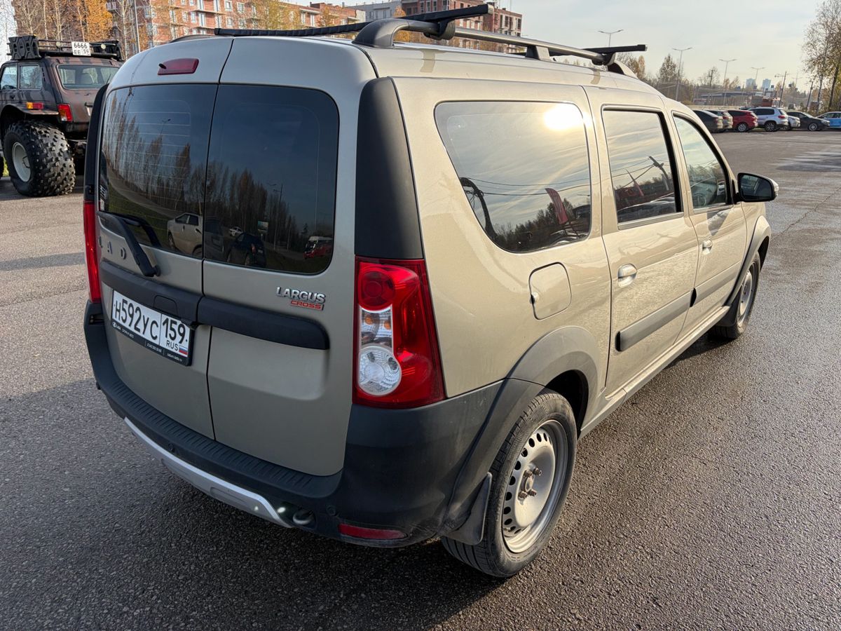 Lada (ВАЗ) Largus, фотография 4