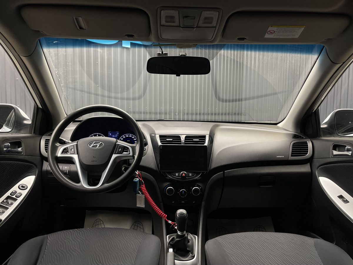 Hyundai Solaris, фотография 6