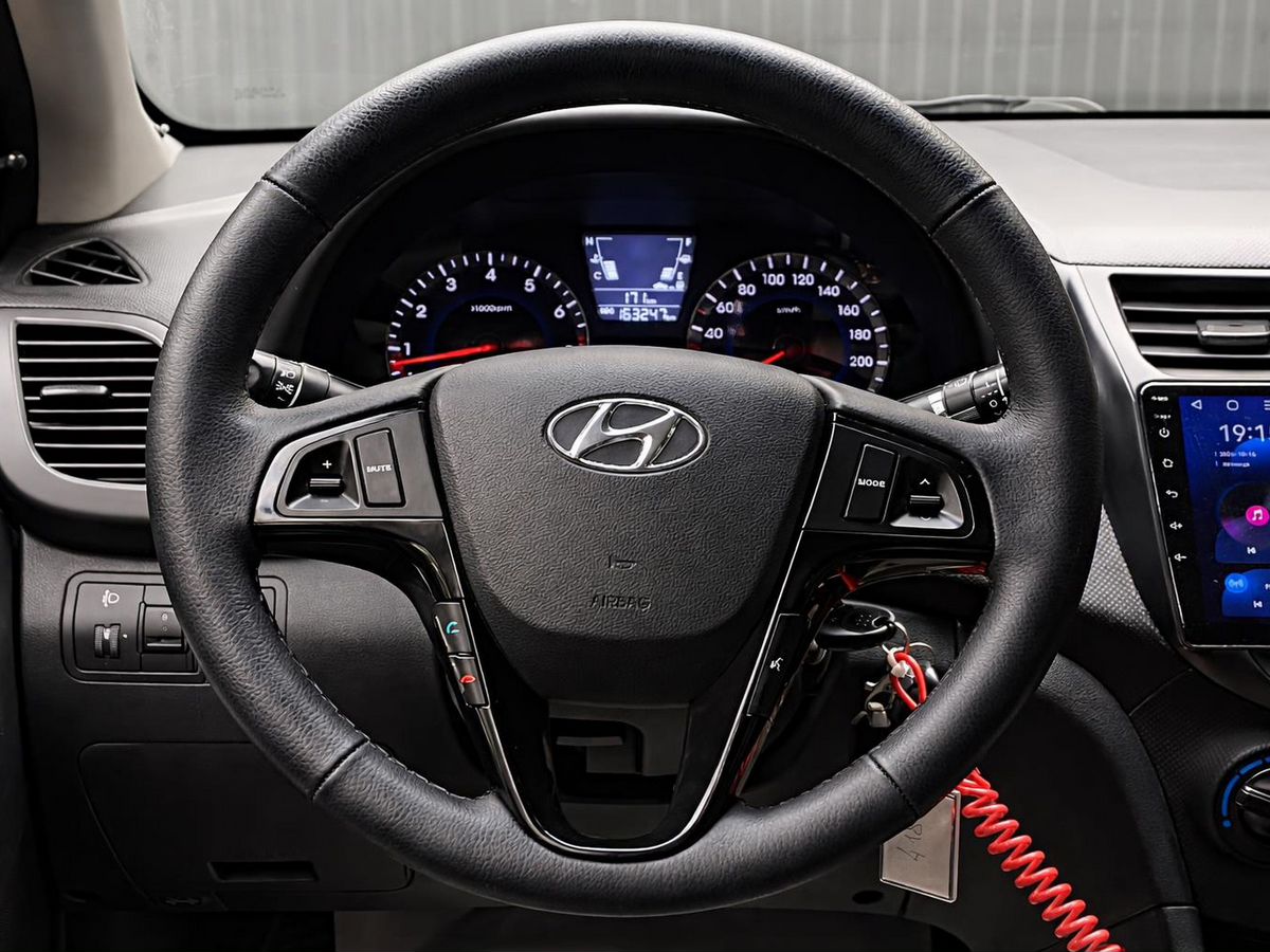 Hyundai Solaris, фотография 7