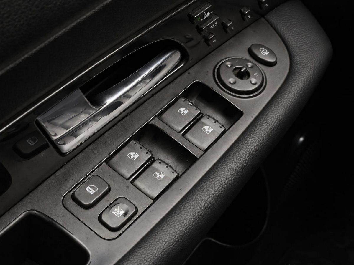 KG Mobility (SsangYong) Rexton, фотография 17