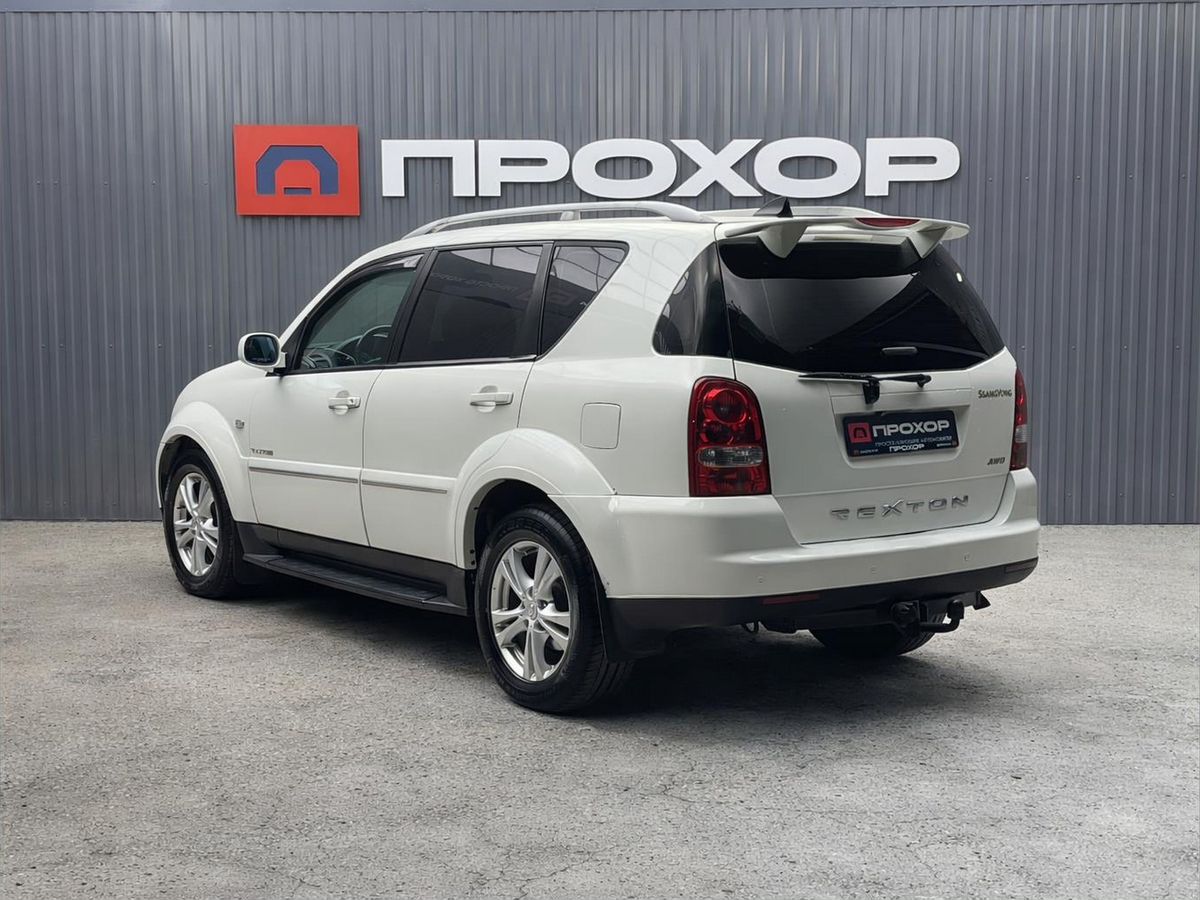 KG Mobility (SsangYong) Rexton, фотография 36