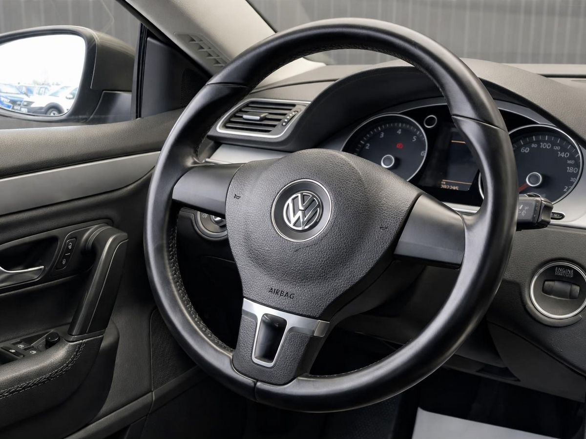 Volkswagen Passat CC, фотография 10