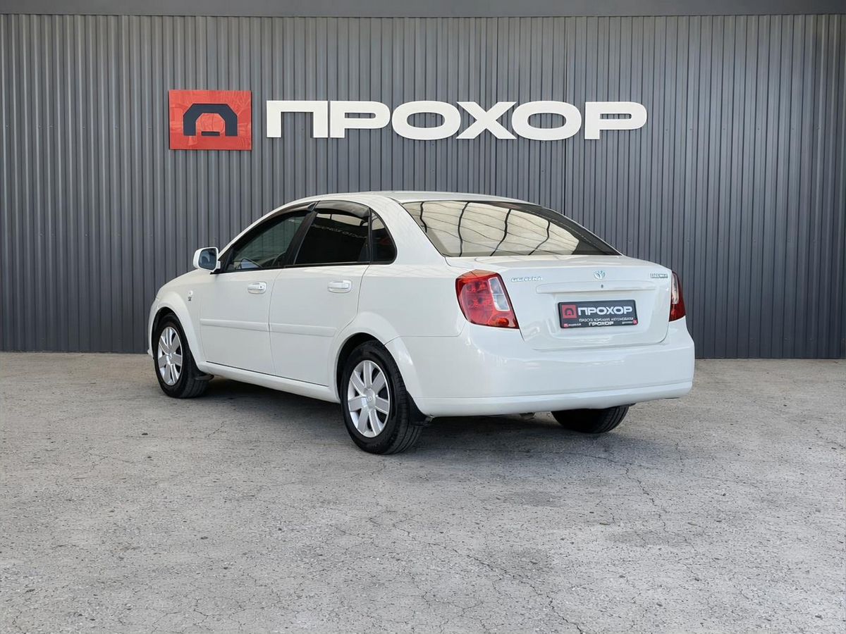 Daewoo Gentra, фотография 26