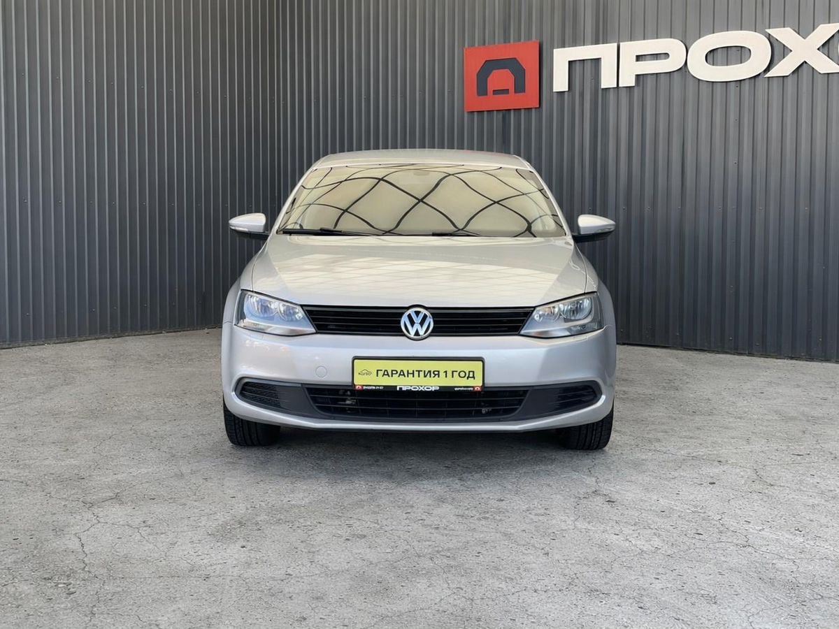 Volkswagen Jetta, фотография 2