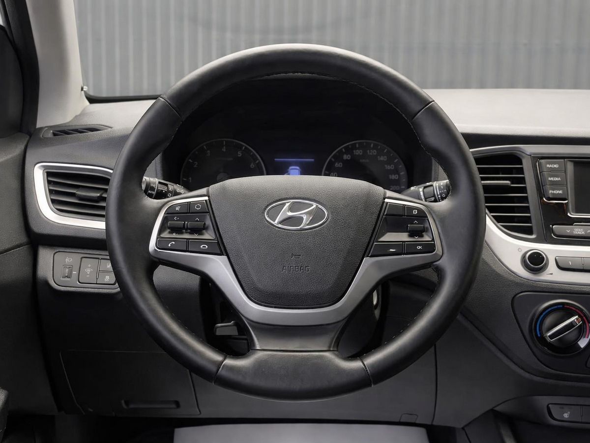 Hyundai Solaris, фотография 7