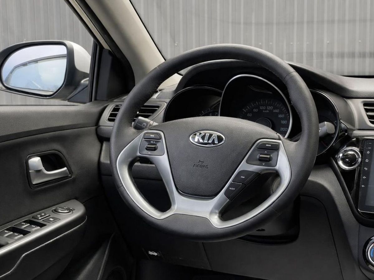 Kia Rio, фотография 10