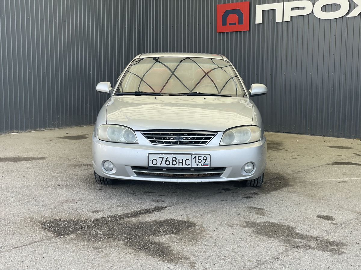 Kia Spectra, фотография 3