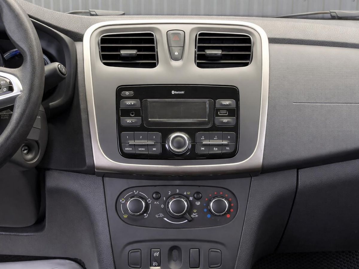 Renault Sandero, фотография 11