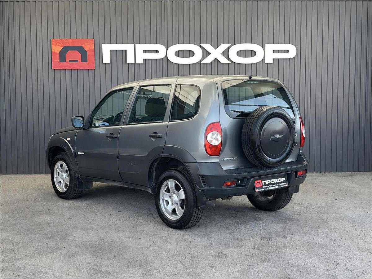 Chevrolet Niva, фотография 27