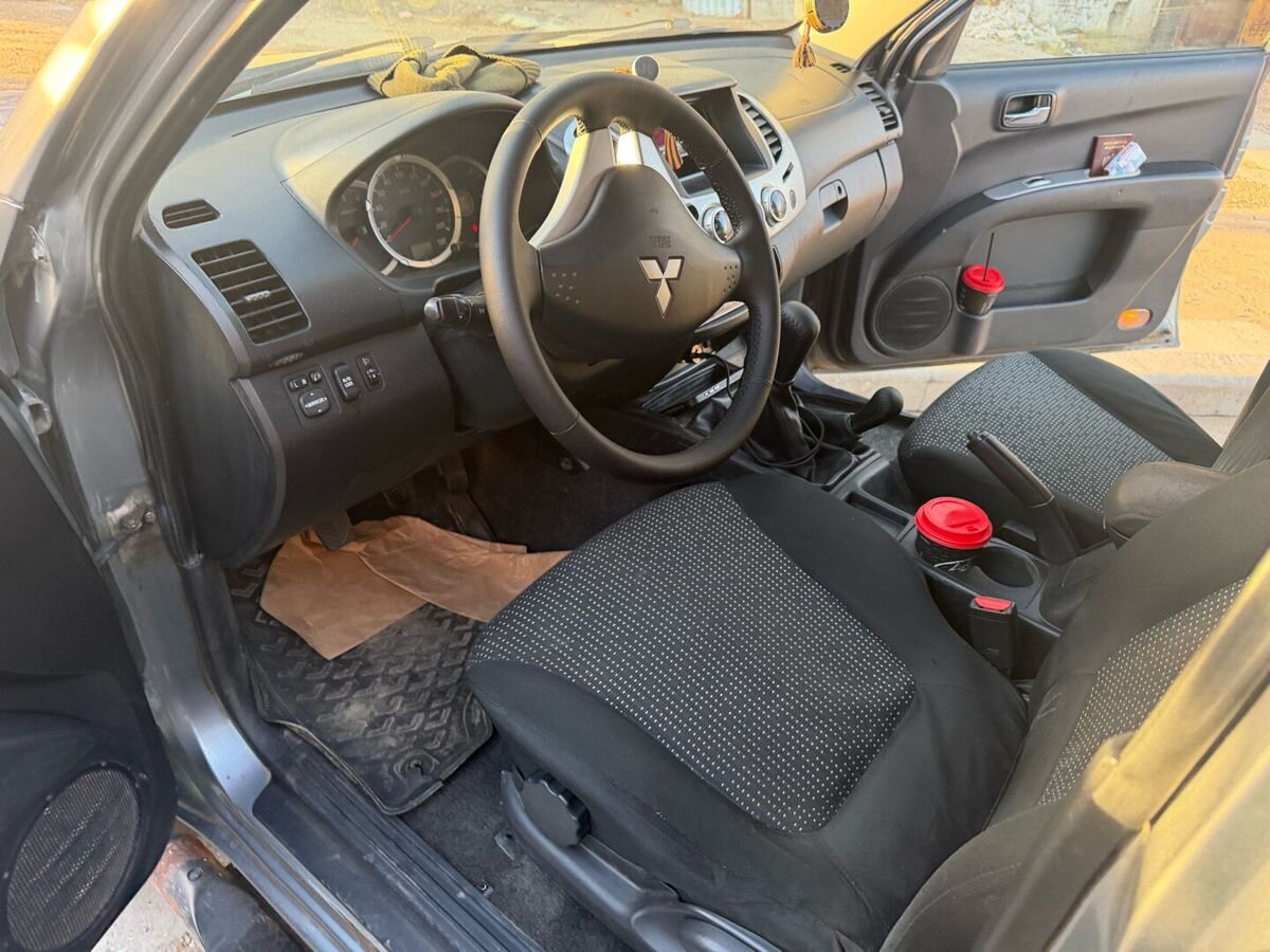 Mitsubishi L200, фотография 6
