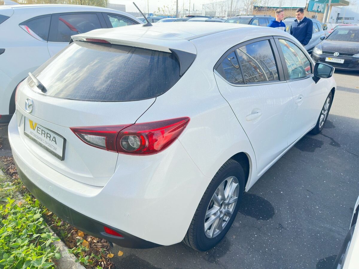 Mazda 3, фотография 3