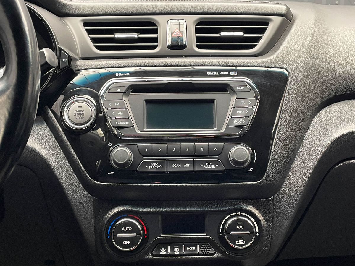 Kia Rio, фотография 10