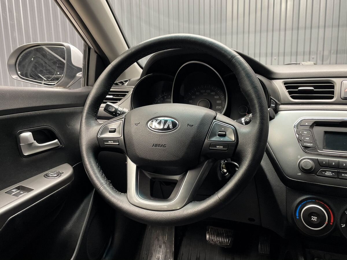 Kia Rio, фотография 10