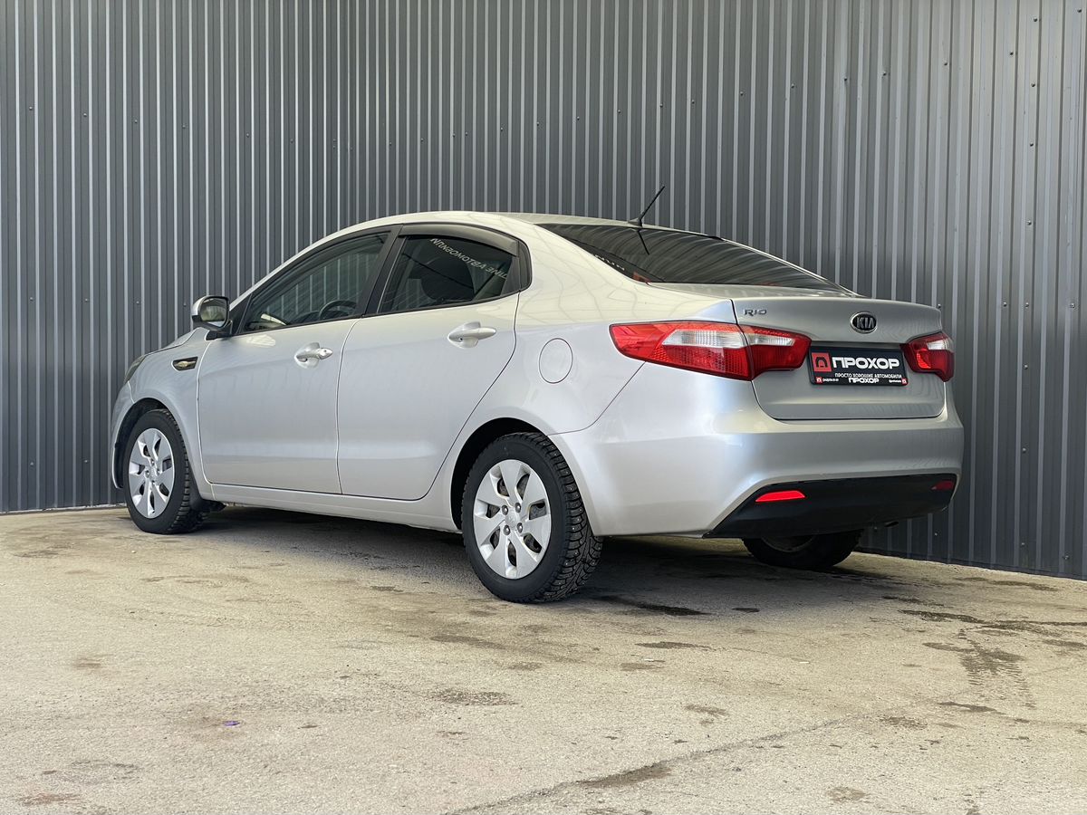 Kia Rio, фотография 28
