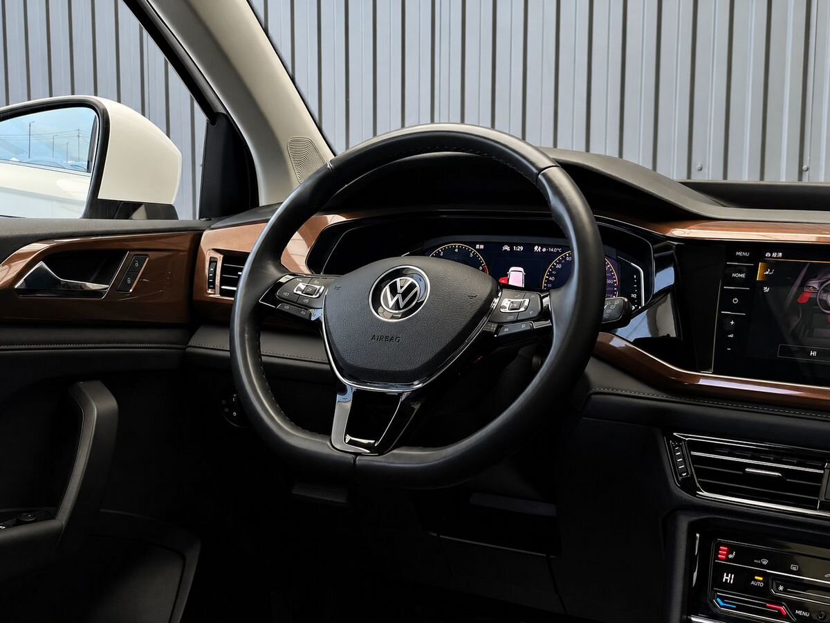 Volkswagen Tharu, фотография 13