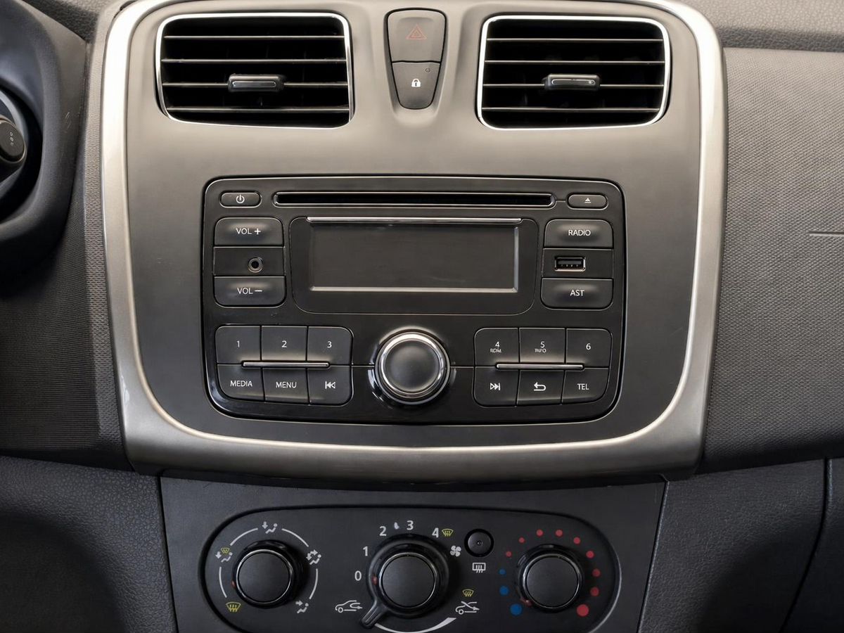 Renault Sandero, фотография 11