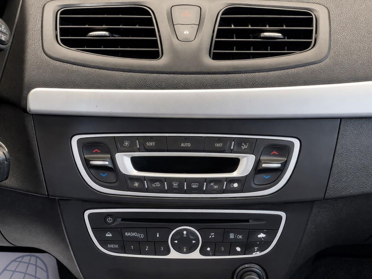 Renault Megane, фотография 11
