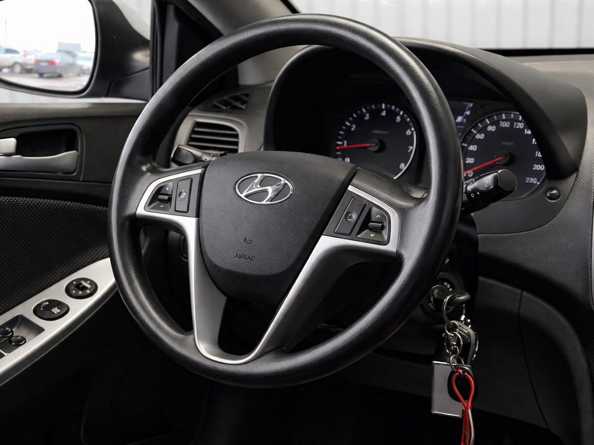 Hyundai Solaris, фотография 12
