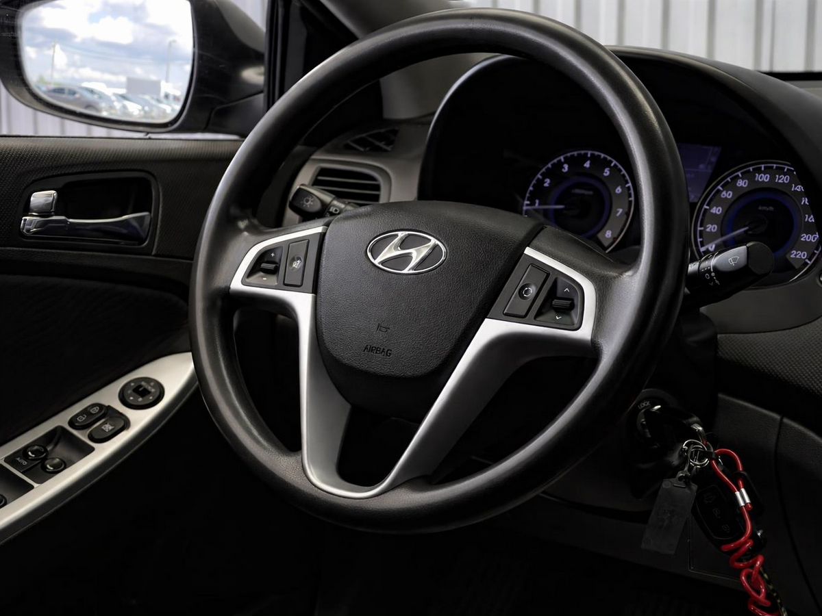 Hyundai Solaris, фотография 12