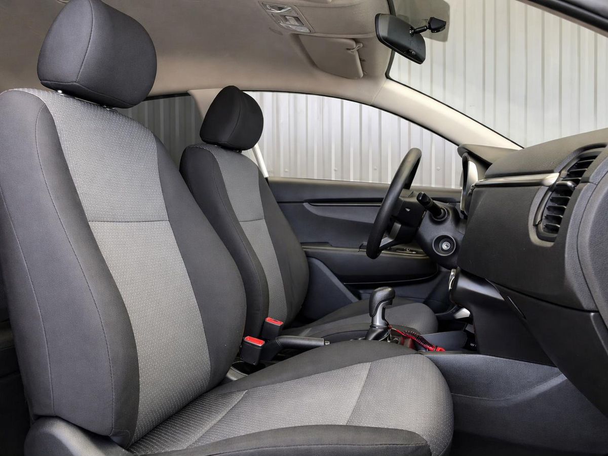 Kia Rio, фотография 14