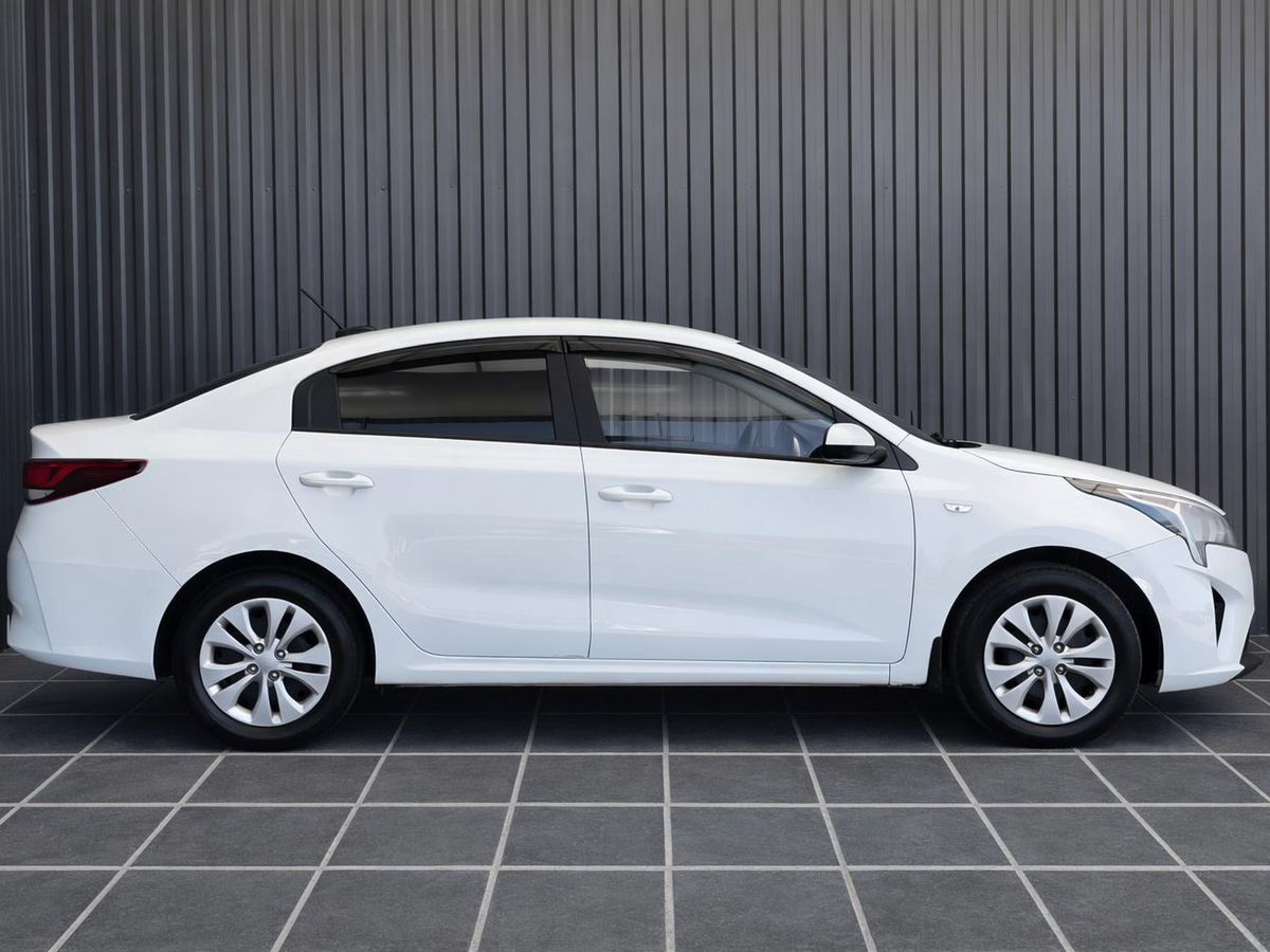 Kia Rio, фотография 21