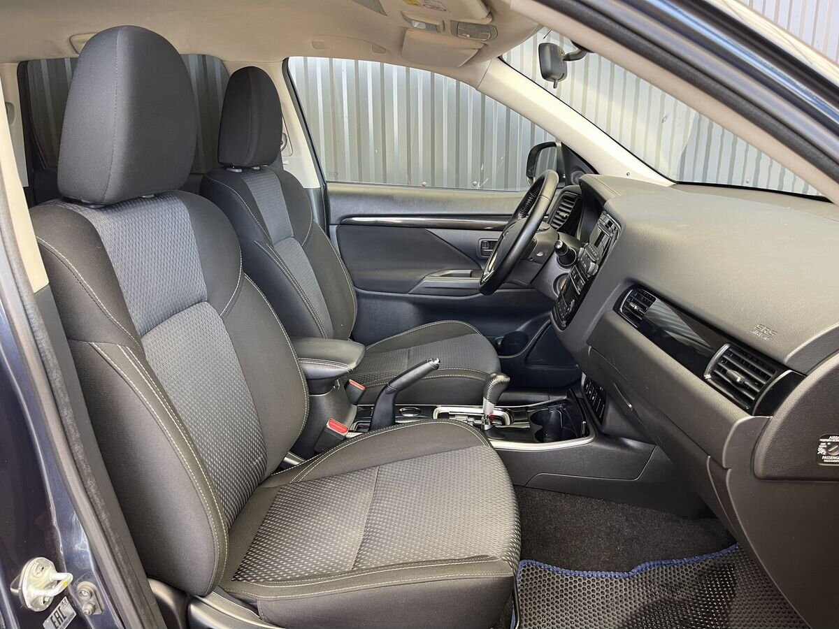 Mitsubishi Outlander, фотография 23