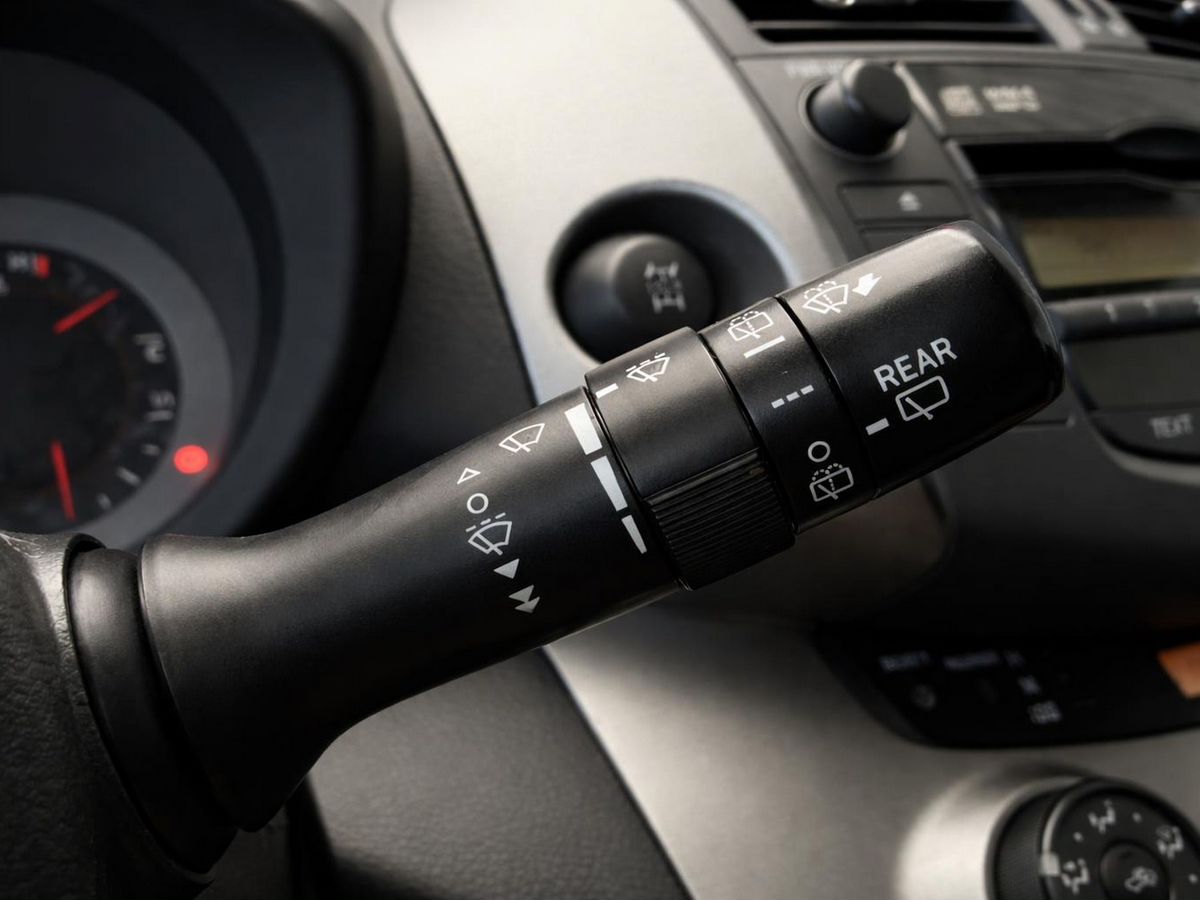 Toyota RAV4, фотография 9