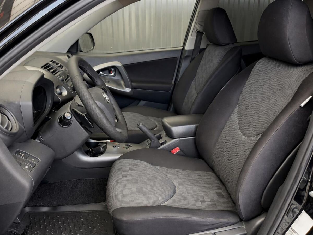 Toyota RAV4, фотография 20