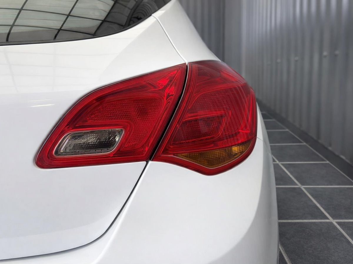 Opel Astra, фотография 32