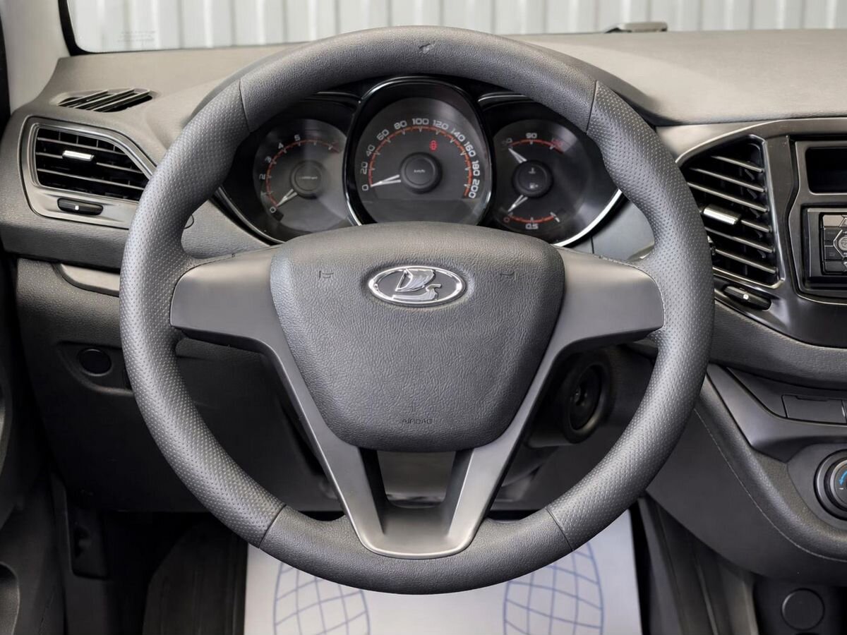 Lada (ВАЗ) Vesta, фотография 9