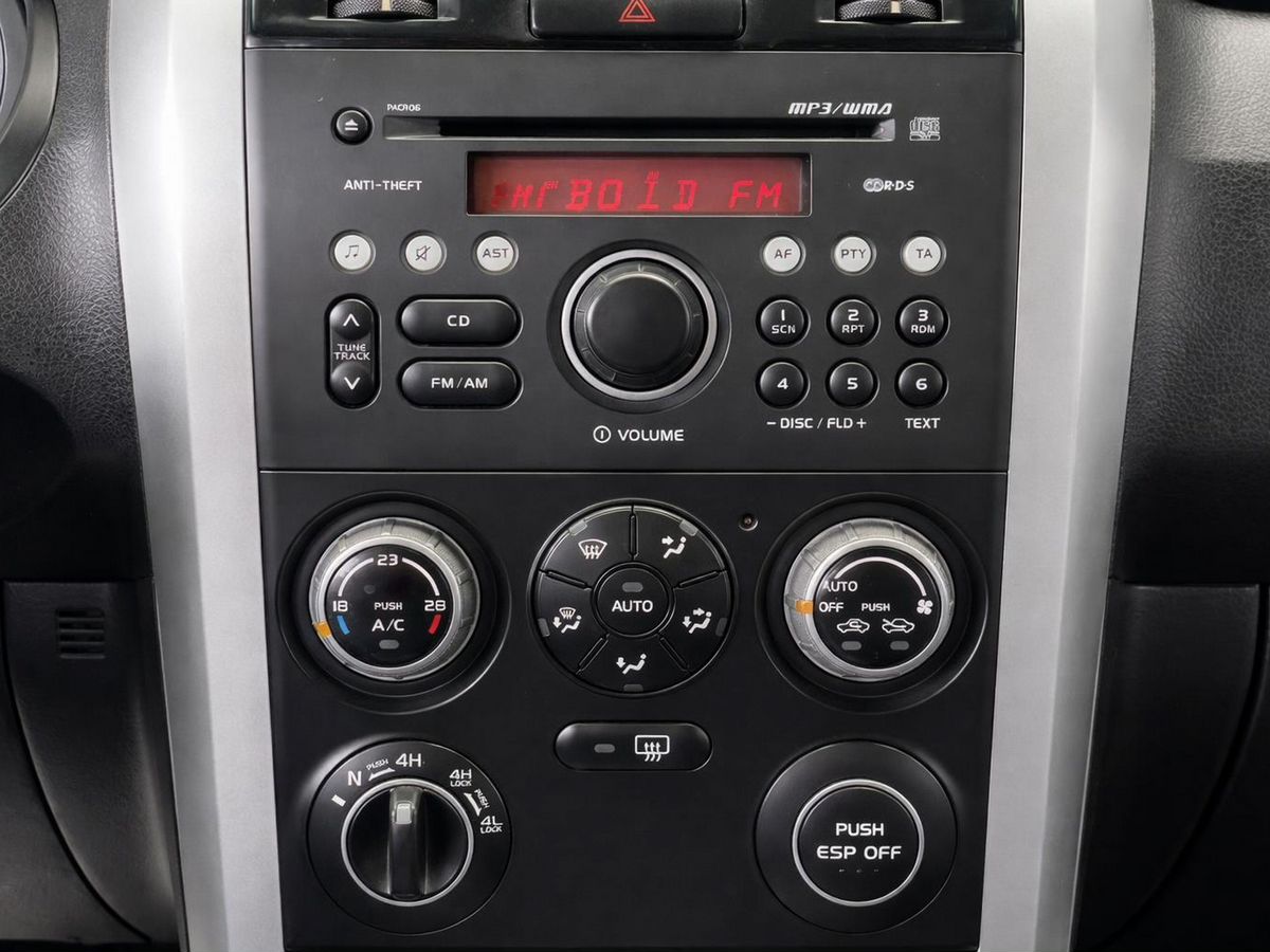 Suzuki Grand Vitara, фотография 11