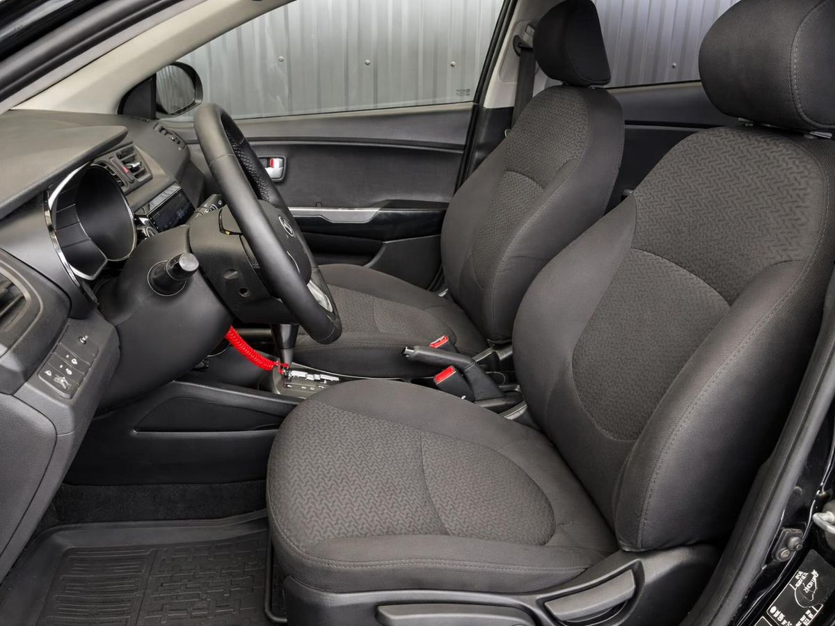 Kia Rio, фотография 21