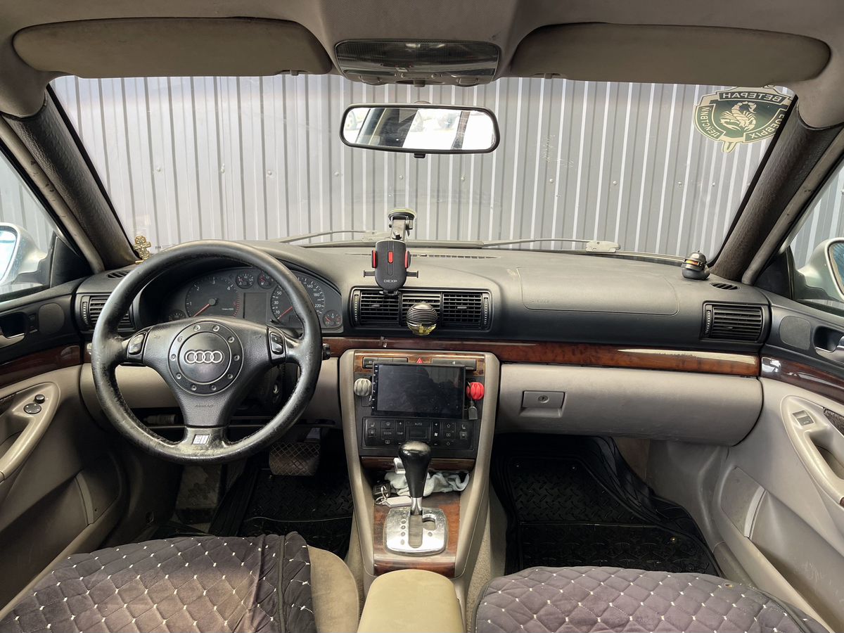 Audi A4, фотография 10