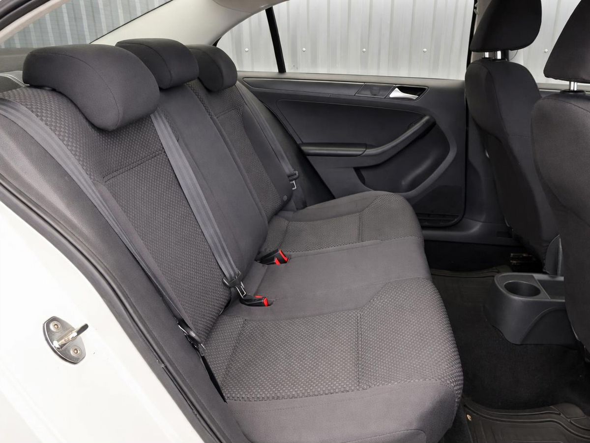 Volkswagen Jetta, фотография 23